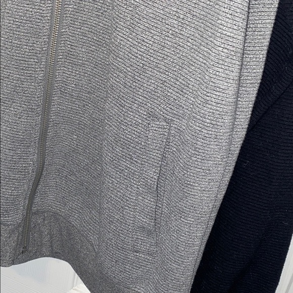 Guess Cardigan Sweater - Picture 2 of 7